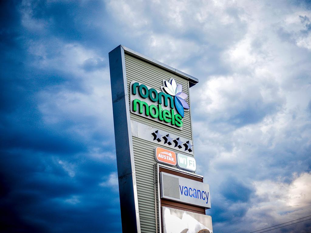 Room Motels Кингарой Экстерьер фото